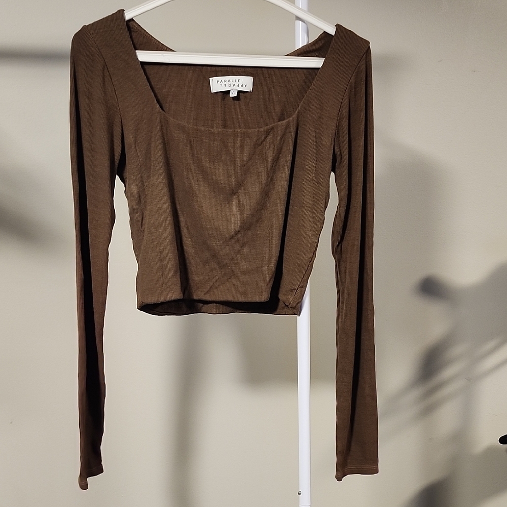 Elegant Brown Long Sleeve Crop Top Fitted Casual Chic